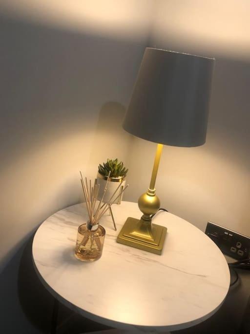 Apartamento Royal Mile Famous Canongate Flat *